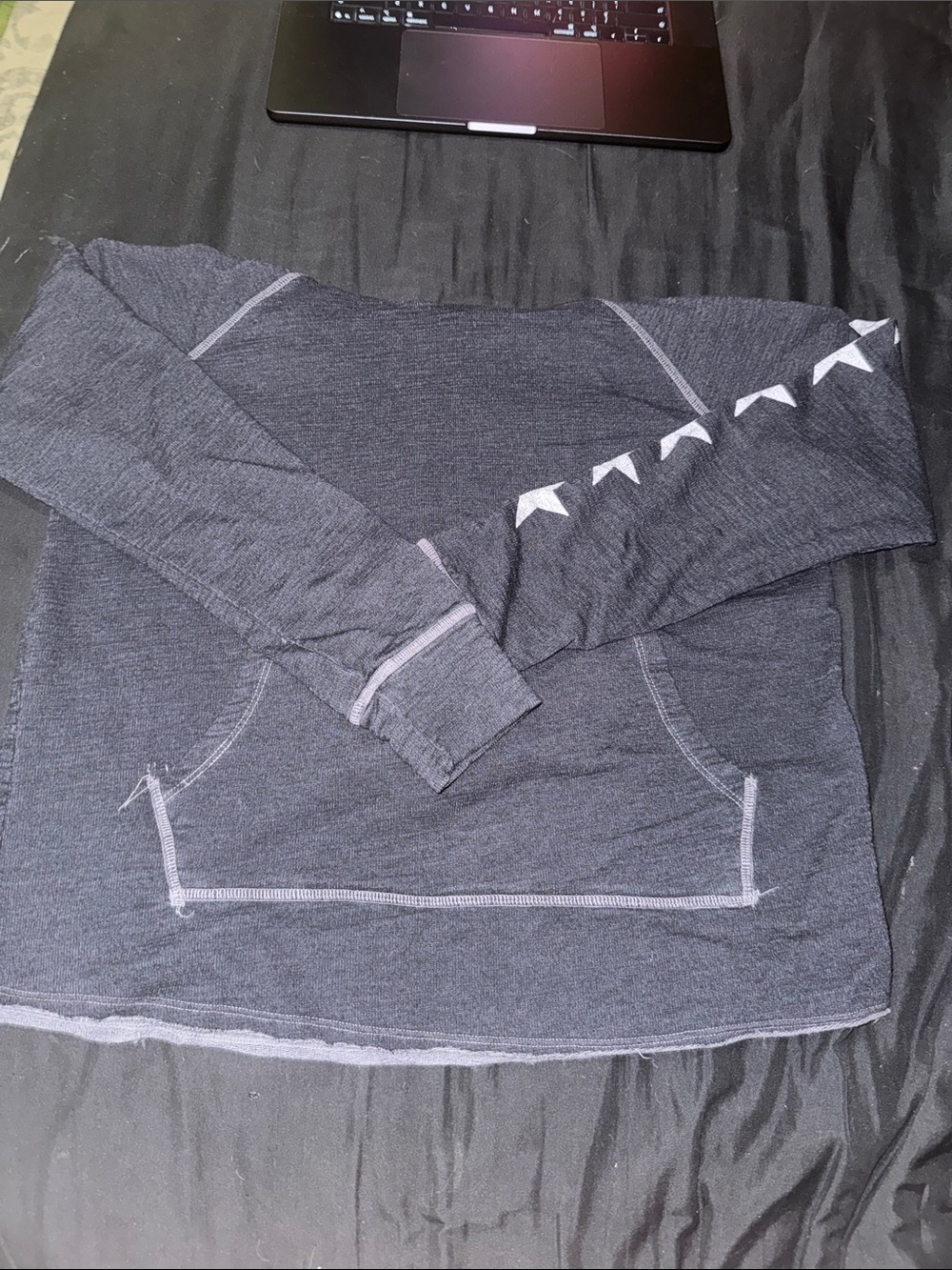 Women’s Long Sleeve Crew Sweater in Charcoal with Star Accent